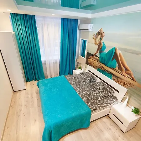 Apartment Big Jacuzzi , Sauna , Khreshchatyk *